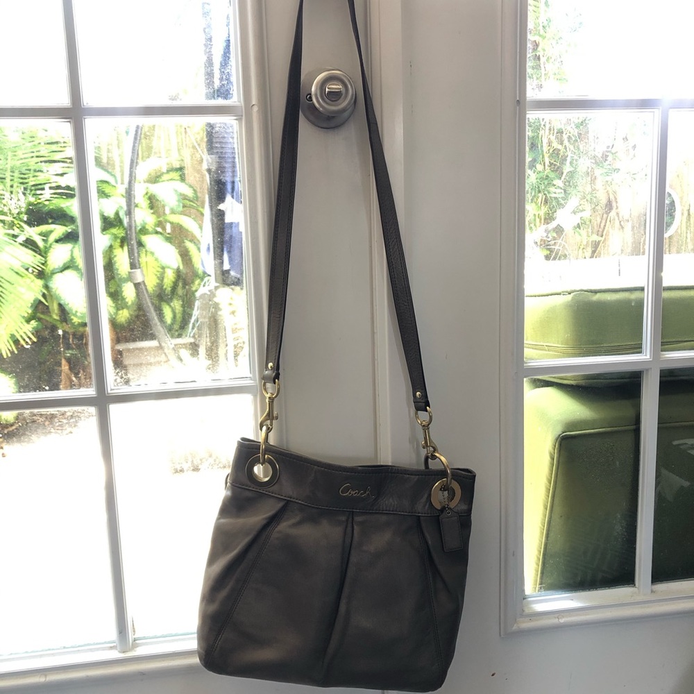 Coach gold metallic crossbody - Picture 7 of 11